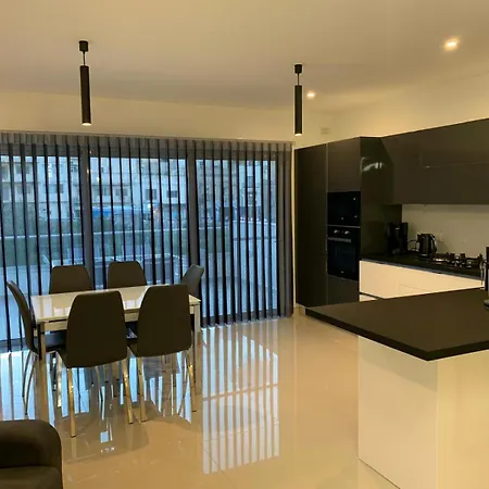 Lägenhet New 3 Bedroom With Large Terrace & Panoramic Views Mellieħa