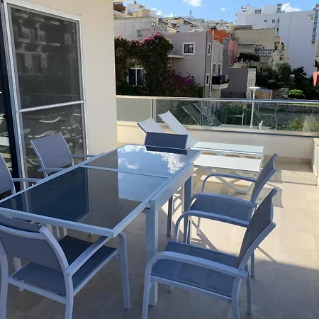 New 3 Bedroom With Large Terrace & Panoramic Views Lägenhet *