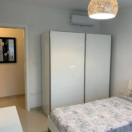 New 3 Bedroom With Large Terrace & Panoramic Views * Mellieha